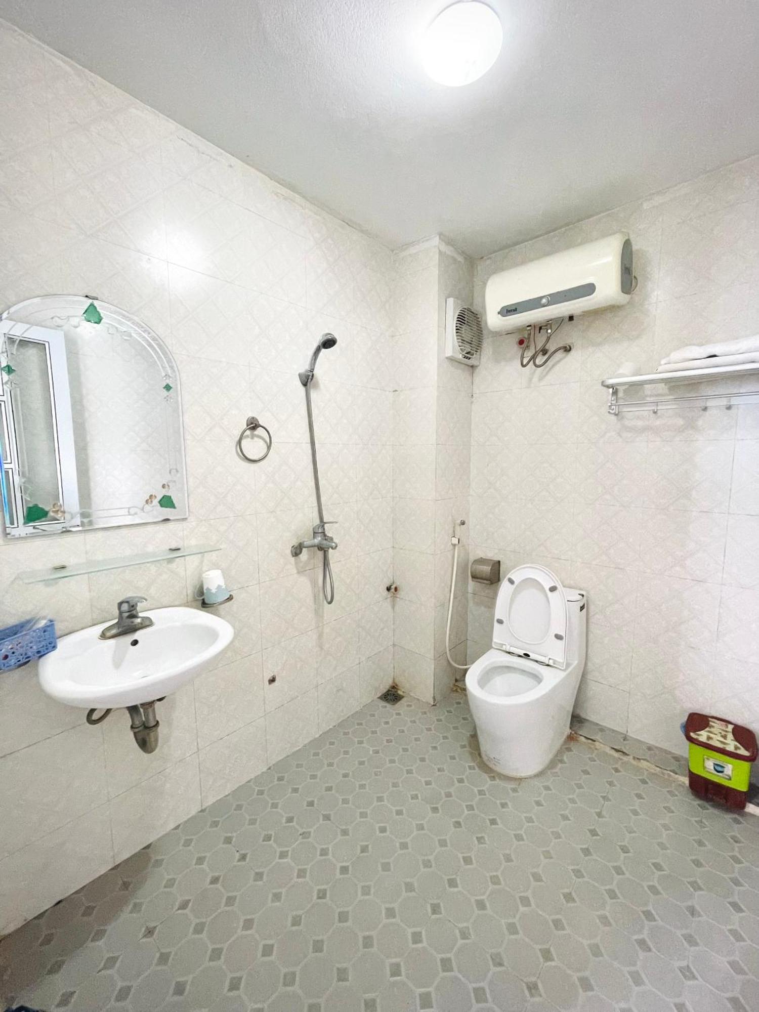 Thai Thinh Hotel ส่งวัน ภายนอก รูปภาพ