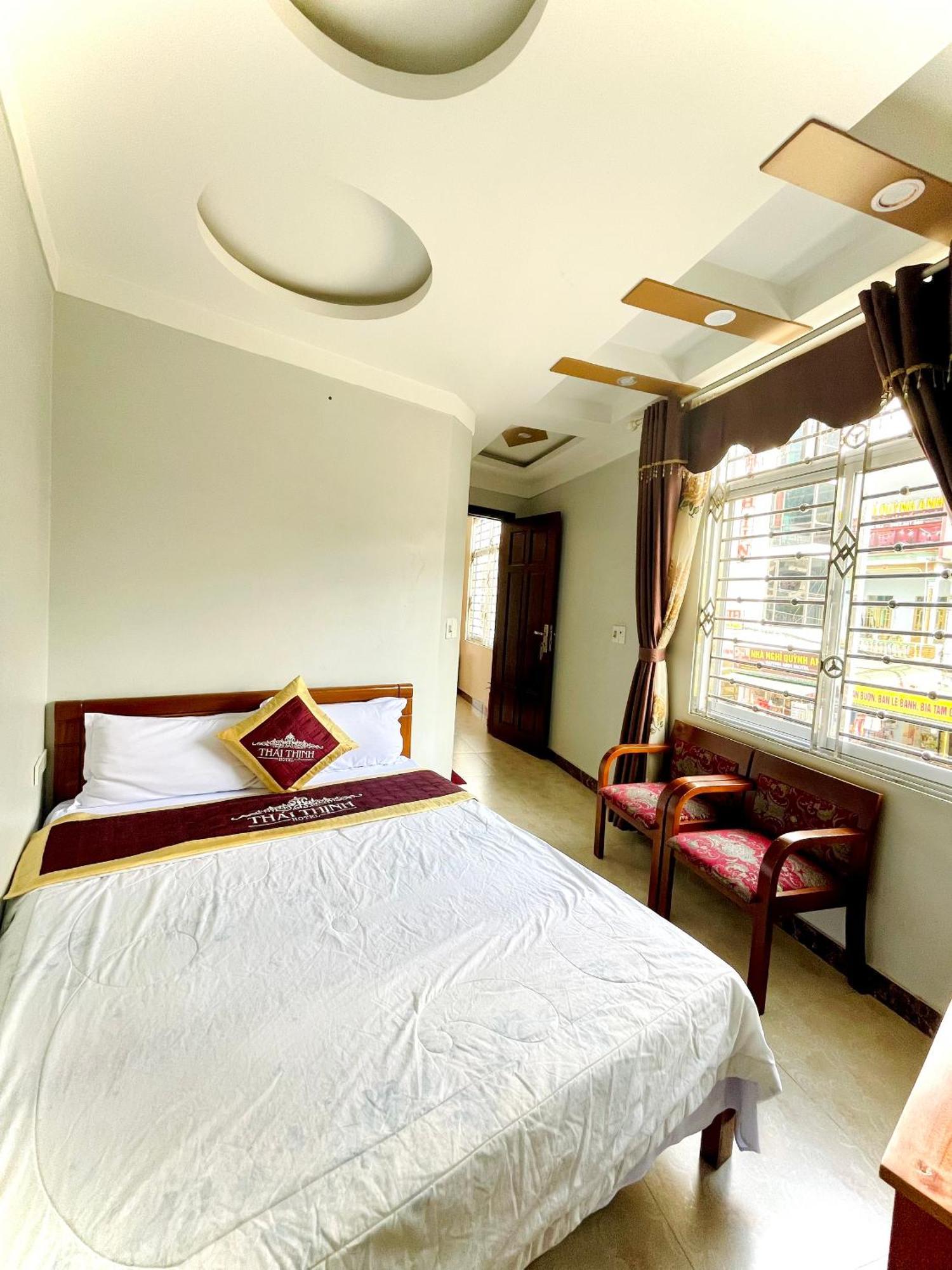 Thai Thinh Hotel ส่งวัน ภายนอก รูปภาพ